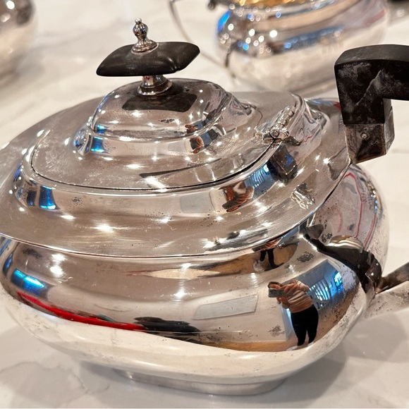 COPY - Solid sterling Silver English Tea Set with Black Handles - Picture 13 of 16